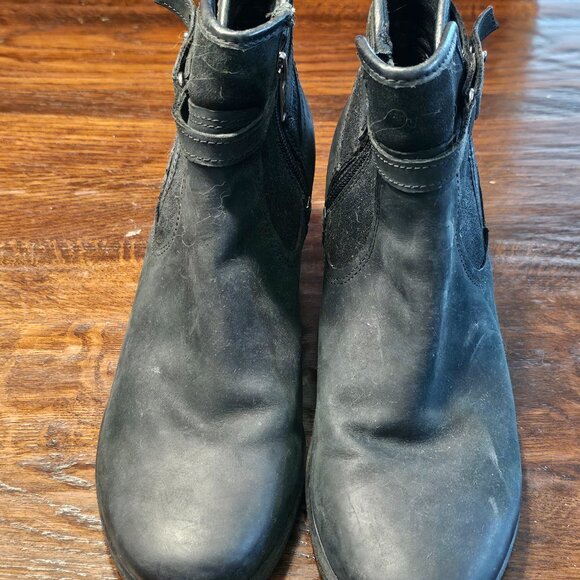 UGG Wedge Booties Size 9 Black - Picture 5 of 6